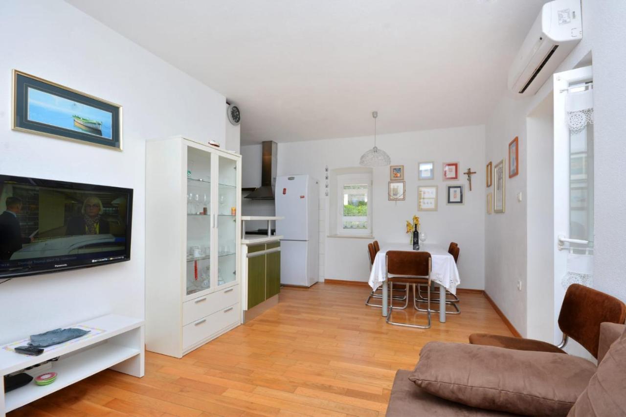 Apartman Vanda Podstrana Exterior foto